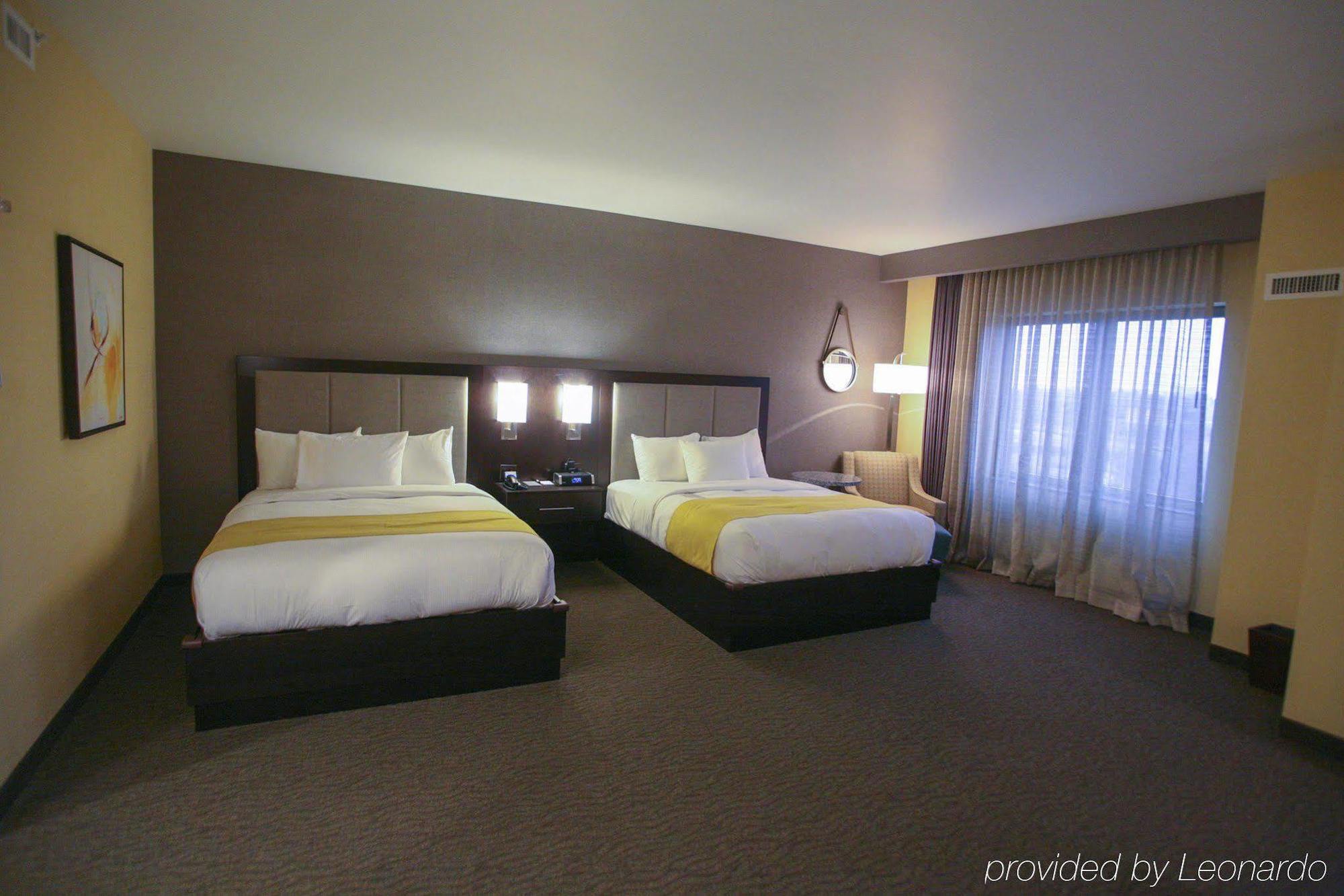 ホテル Doubletree By Hilton ベミジー エクステリア 写真